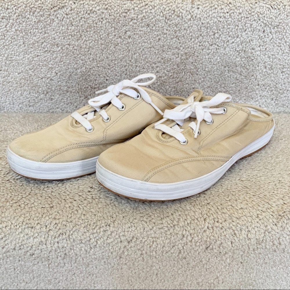 Beige Keds